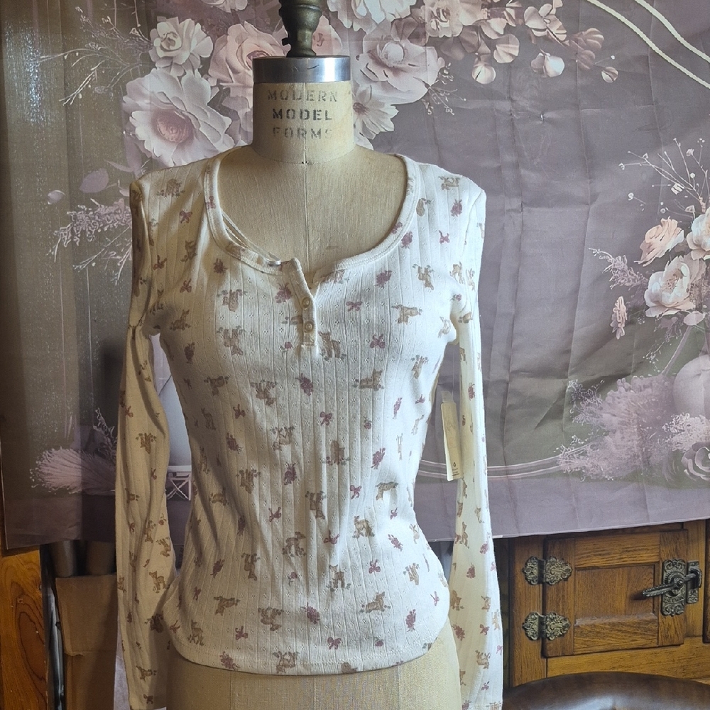 Pink Republic Cream Floral Long Sleeve Top